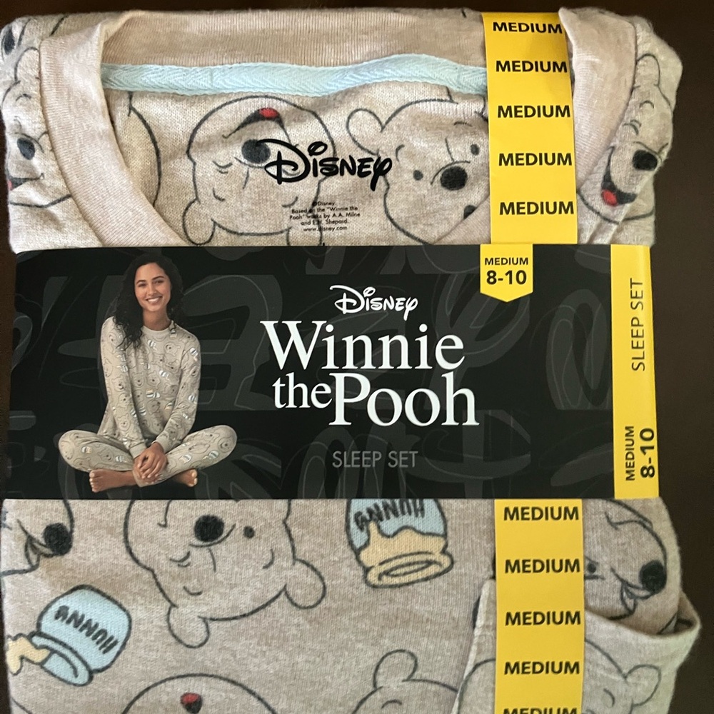 Disney Winnie the Pooh Beige Sleepwear Set